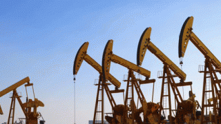 Petrol fiyatları Çin ithalatının azalacağı endişeleriyle düştü