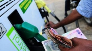 Petrol Fiyatları Yükselişe Geçti