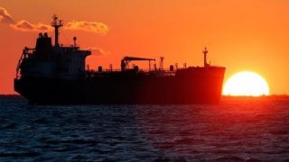 Petrol fiyatlarındaki yükseliş küresel enflasyonu ve tüketicileri olumsuz etkiliyor