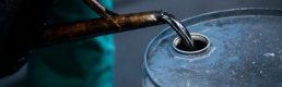 Petrol ithalatı geçen yıl yüzde 18 arttı 