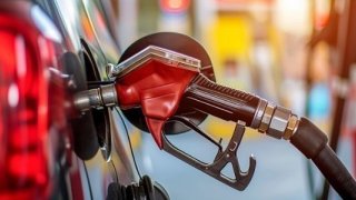 Petrolde düşüş derinleşti: Benzin, motorin ve LPG'ye indirim geliyor
