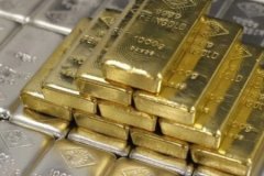 Piyasaları Fed korkusu sardı: Altın ve gümüş zirvesinden sert düştü