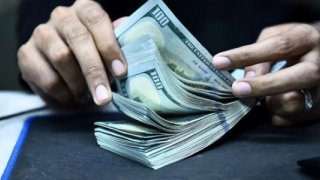 Piyasanın yıl sonu dolar/TL tahmini belli oldu