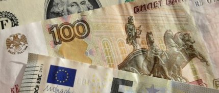 Rus rublesi dolar karşısında yükselişini sürdürüyor