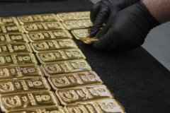 Rusya, bireylerin külçe altın ihracatını kısıtlamaya hazırlanıyor