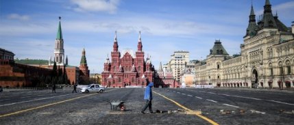 Rusya ekonomi ve ticaretteki şoklara karşı “dolarsızlaşma kalkanı” kuruyor