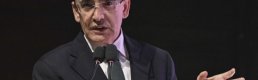 Şimşek: ''Geçici olarak yavaşlıyoruz. Tekrar koşmak için dinlenmemiz gerekiyor''