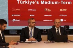 Şimşek ve Karahan, New York'ta yatırımcılarla buluştu