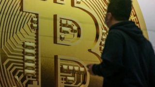 Singapur'dan Bitcoin ETF'lerine veto