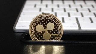 Solana (SOL) ve Ripple (XRP) analizi