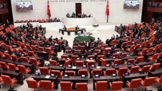 Sözleşmeli personele kadro teklifi komisyondan geçti