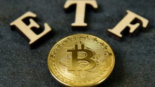 Spot Bitcoin ETF onayıyla yeni bir çağ başlıyor: Piyasayı yeni dönemde neler bekliyor?