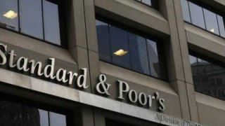 Standar & Poor’s  Türkiye’nin Kredi Notunu Sürpriz Bir Şekilde  Düşürdü