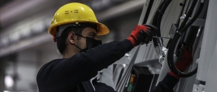 Standart dışı baret ve maskeler mercek altında