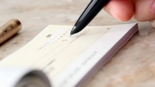 Şubat Ayında 3.2 Milyar Liralık Çek Karşılıksız Çıktı