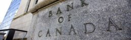 Tarifelerin odağındaki Kanada faiz indirdi