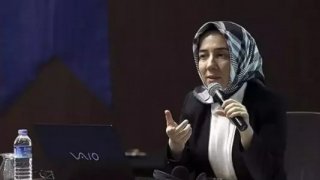 TCMB Başkan Yardımcısı Hatice Karahan, JP Morgan'ın yatırımcı toplantısında sunum yaptı