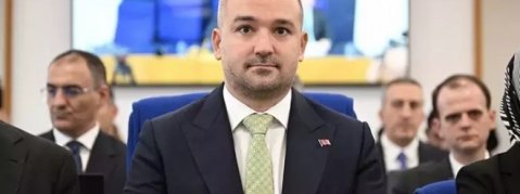 TCMB Başkanı Karahan’dan faiz indirimi beklentilerine yanıt