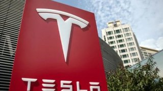 Tesla, Türkiye için yeni iş ilanları açtı