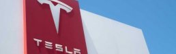 Tesla hisseleri iki yılın en düşük seviyesine geriledi