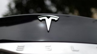 Tesla Maxwell Technologies’i 218 milyon dolara satın alıyor