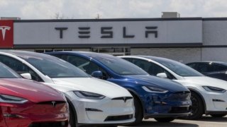 Tesla'nın geliri üçüncü çeyrekte arttı