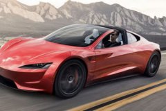 Tesla Roadster yeni patentiyle yol tutuşunda çığır açıyor