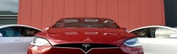 Tesla üçüncü çeyrekte rekor kar ve gelir elde etti