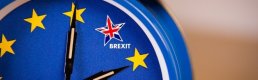 Theresa May Brexit sürecinin ertelenmesini talep etti