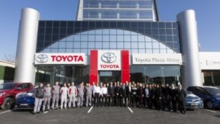 Toyota, ilk 6 ayda global satışlarını yüzde 5,1 artırarak 4.9 milyona yükseltti