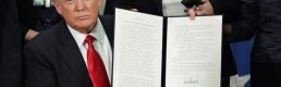 Trump, 12 ülkenin vatandaşlarına kapıları kapattı