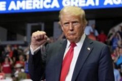 Trump yönetiminin ilk karnesi belli oldu