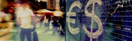 Trump: ECB faizi düşürürken Fed oturuyor