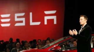 Trump ile Musk arasındaki gerilim Tesla hisselerini vurdu