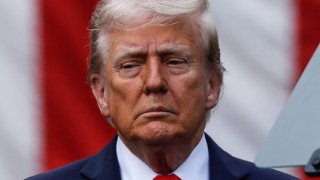 Trump'tan İranlılara çağrı: Protestolara devam edin, yardım yolda