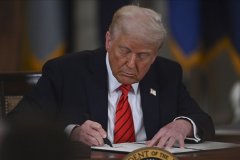 Trump’tan tarife davasına ilişkin uyarı: Savunmasız kalabiliriz