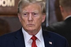 Trump: Tarife davası ülkemiz için ölüm kalım meselesi