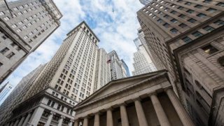 Trump “Tarih Vermedim” Dedi, Wall Street Yükseldi
