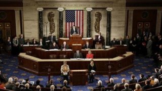 Trump, vergi indirimi için Cumhuriyetçilerle bir araya geldi