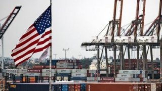 Trump, Vietnam'a yüzde 20 gümrük vergisi getirdi