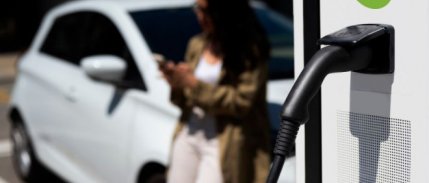 Tüketiciler Birliğinden elektrikli araç sahiplerine poliçe uyarısı