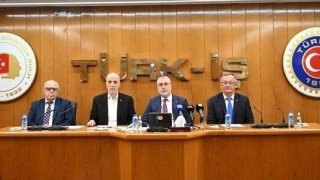 TÜRK-İŞ'ten asgari ücret açıklaması