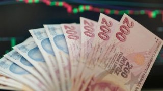 Türk lirası kaybedenler kulübünde kaldı