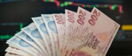 Türk lirası kaybedenler kulübünde kaldı