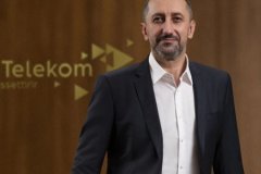 Türk Telekom'dan ikinci çeyrekte 4,9 milyar lira net kâr