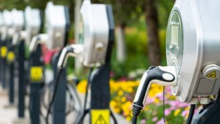 Türkiye'de elektrikli araç şarj soketi sayısı 38 bini aştı