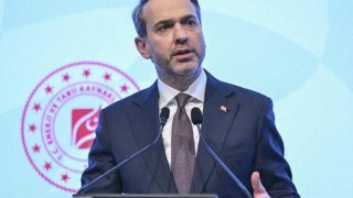 Türkiye'nin elektrik kurulu gücü 122 bin megavatı aştı