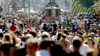 Türkiye nüfusu 2018’de 1 milyon 193 bin 357 kişi arttı