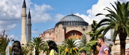 Türkiye'ye gelen turist sayısı kasımda arttı