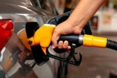 Uraloğlu: Akaryakıt fiyatlarına müdahale söz konusu değil